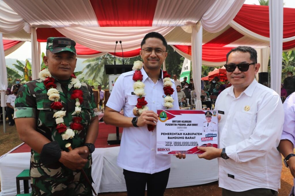 Program TNI Manunggal Membangun Desa (TMMD) Imbangan 2022 Kembali dilaksanakan di KBB.